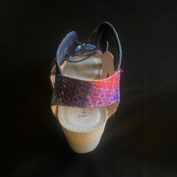 Think! Summer Sandals - Picture 7 of 9